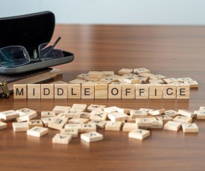 Middle-Office